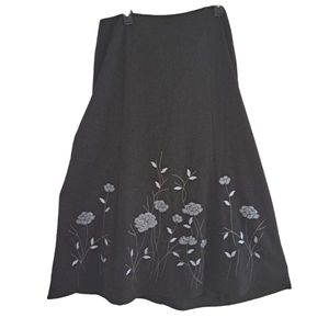 Dressbarn A-Line Embroidered Floral Skirt Plus Size 16